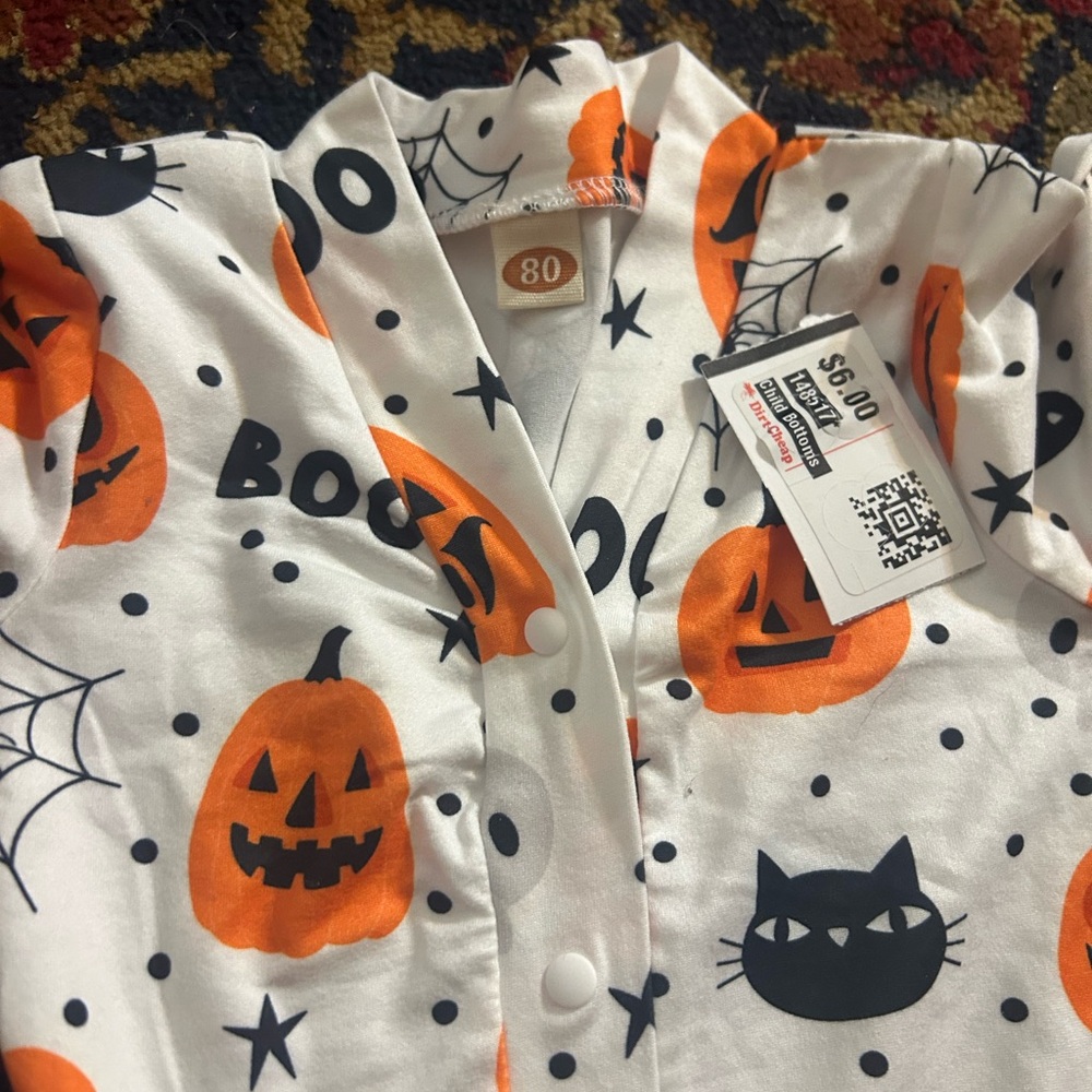 Halloween button down - Picture 2 of 2